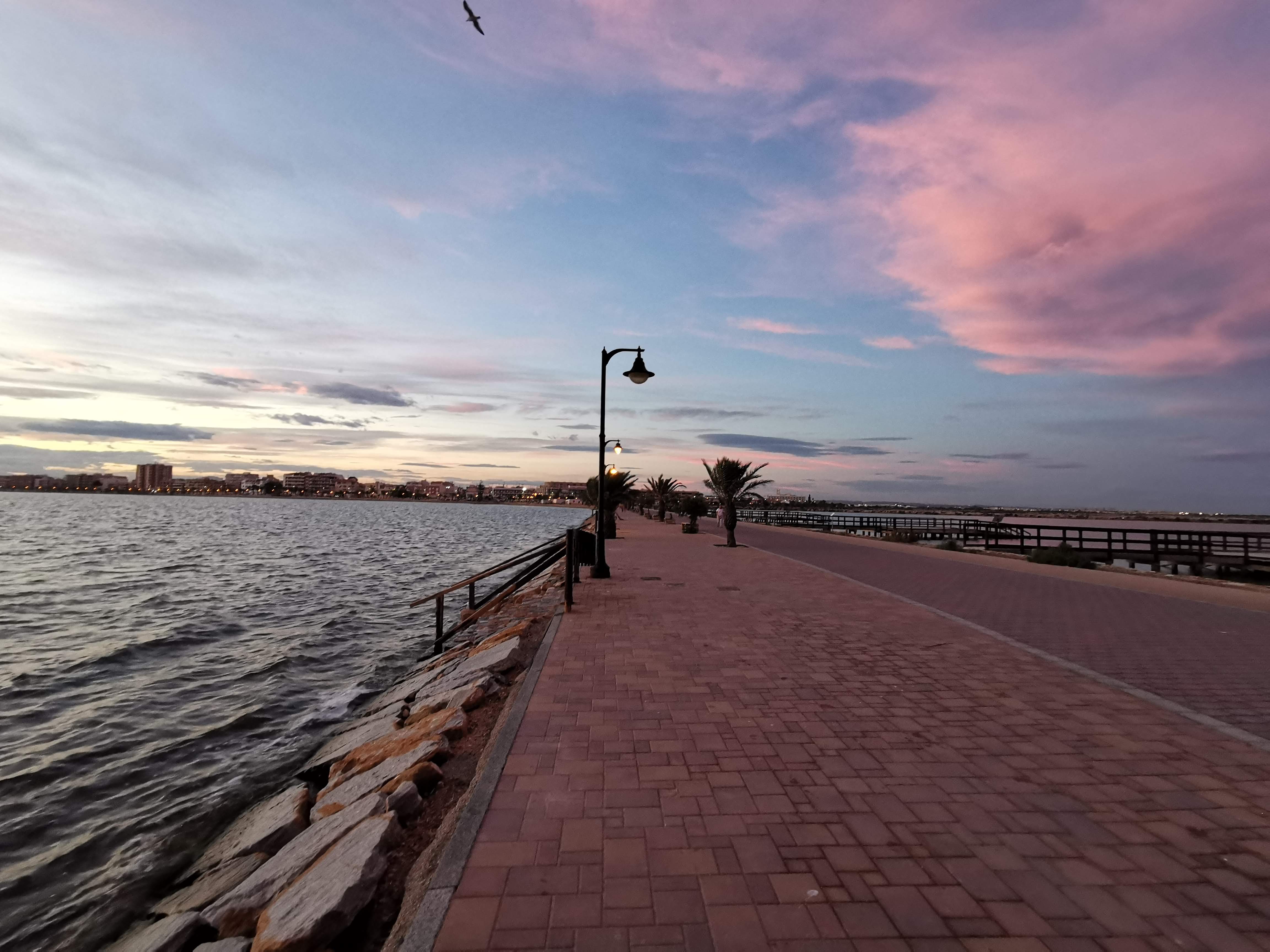 Paseo marítimo costero
